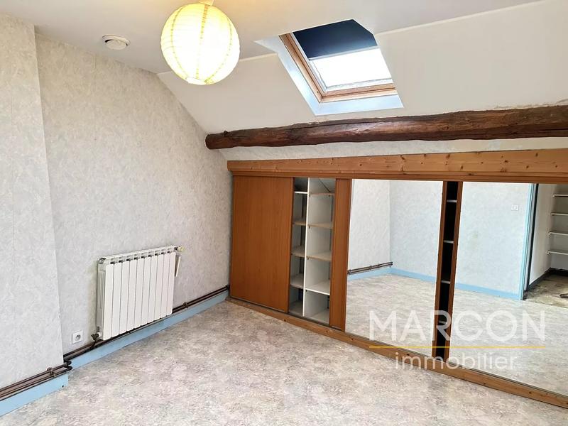 Maison - 95 m² - 5 pièces