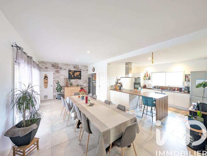 Maison - 152 m² - 7 pièces