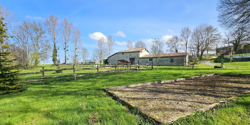 Maison - 135 m² - 5 pièces