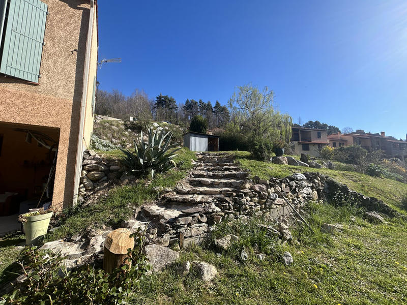 Villa - 121 m² - 5 pièces