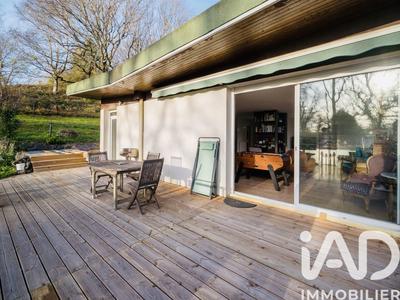 Maison - 142 m² - 7 pièces