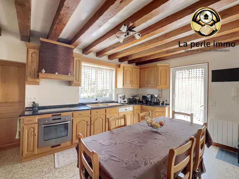 Maison ancienne - 126 m² - 7 pièces