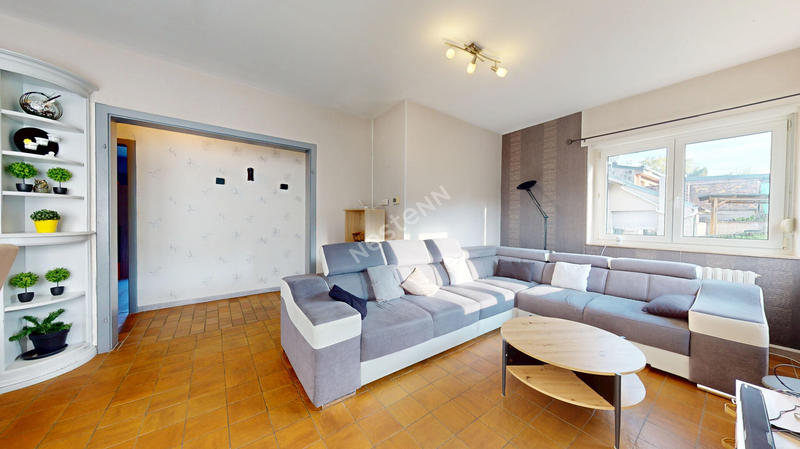 Maison - 101 m² - 6 pièces