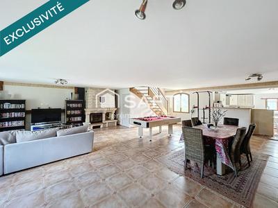 Maison - 167 m² - 5 pièces