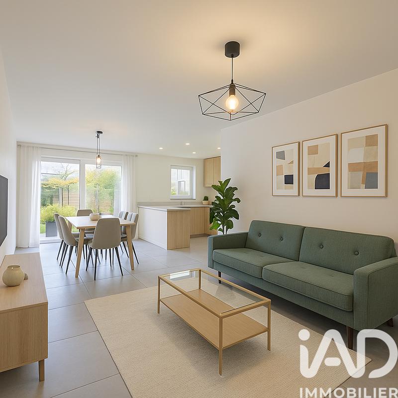 Maison - 90 m² - 5 pièces