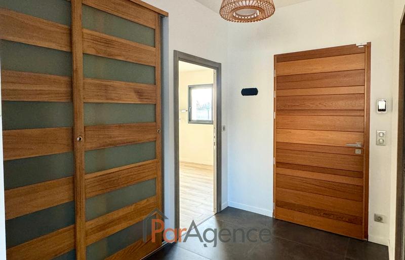 Maison - 152 m² - 5 pièces