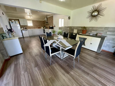 Maison - 130 m² - 5 pièces