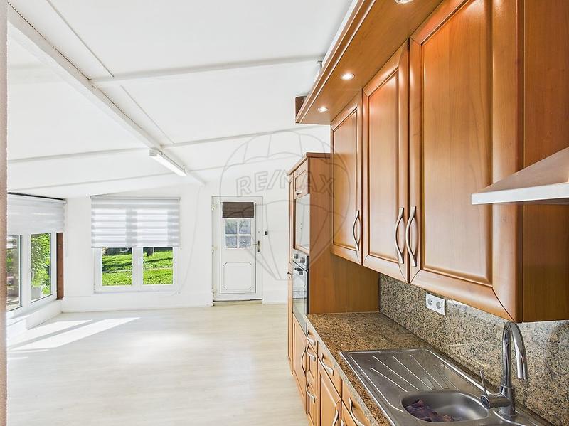 Maison - 146 m² - 8 pièces