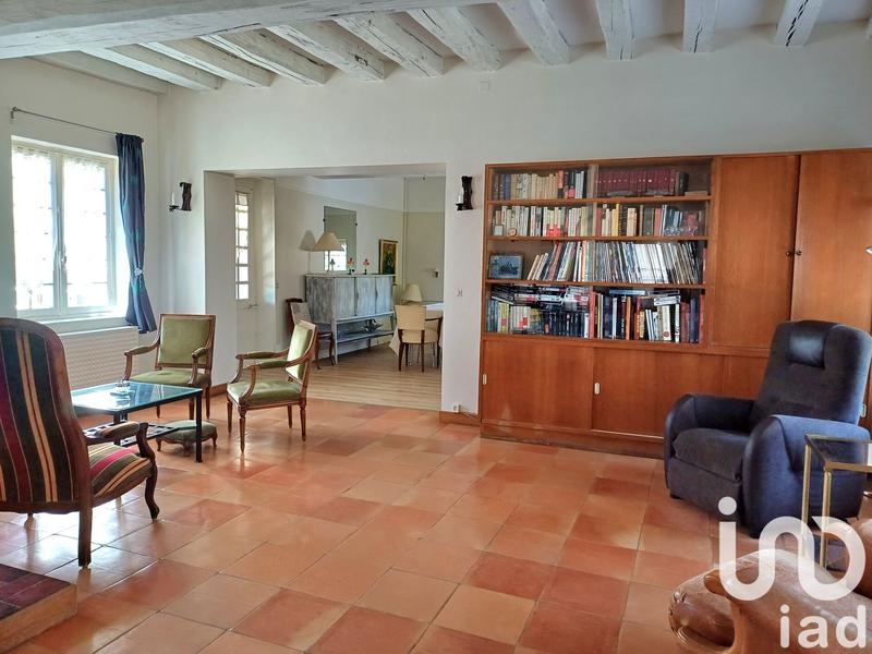 Maison - 180 m² - 8 pièces