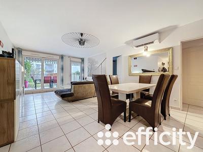 Appartement - 107 m² - 5 pièces