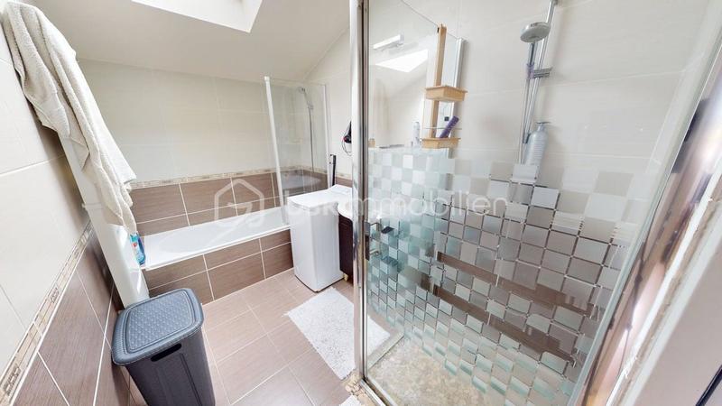 Maison - 86 m² - 4 pièces