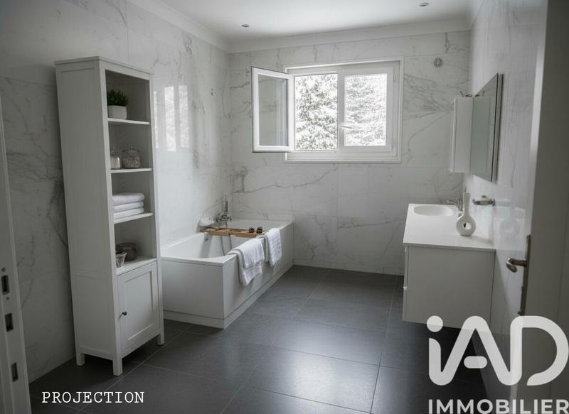 Maison - 181 m² - 6 pièces