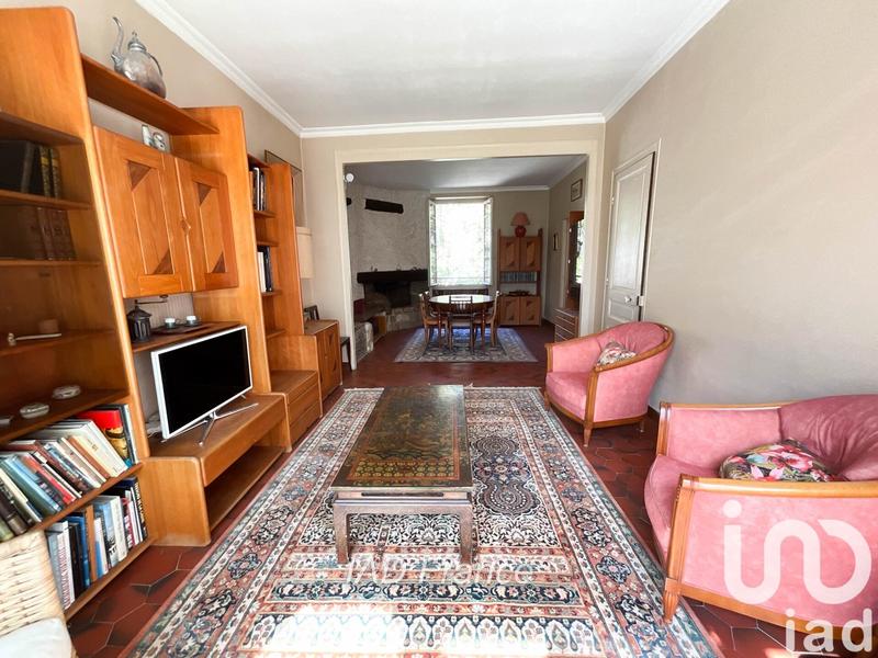 Maison - 230 m² - 10 pièces