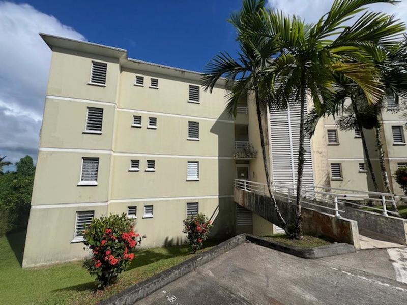 Appartement - 80 m² - 4 pièces