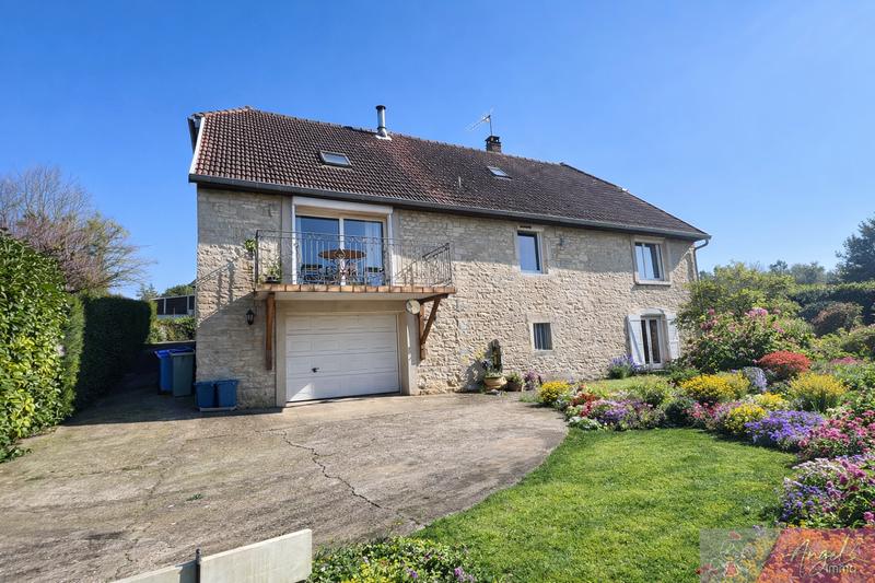 Maison - 154 m² - 5 pièces