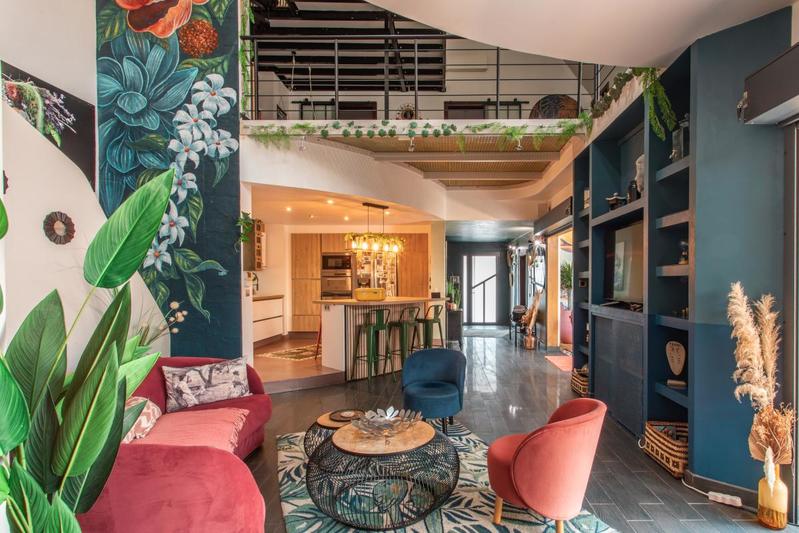 Maison d'architecte - 300 m² - 7 pièces