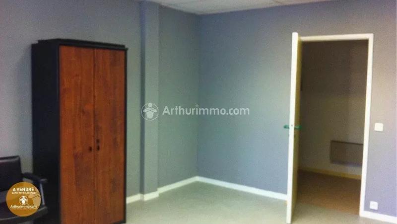 Appartement - 251 m² - 11 pièces