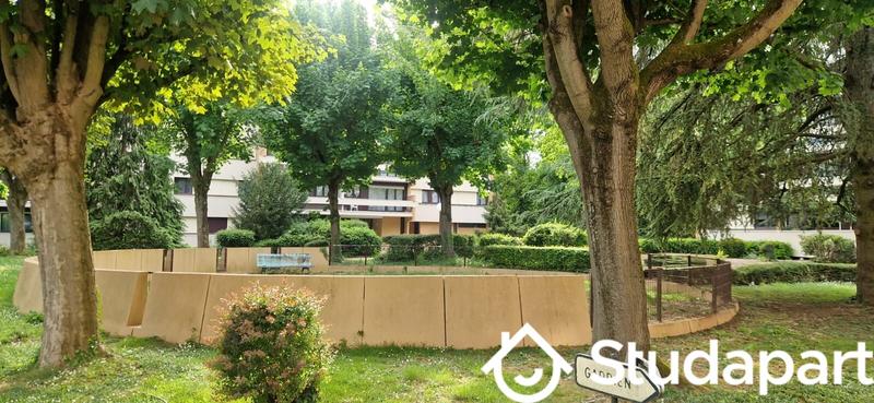 Chambre - 12 m² - 1 pièce