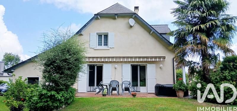 Maison - 135 m² - 6 pièces