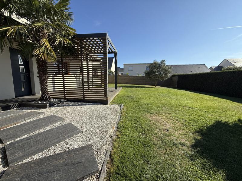 Maison contemporaine - 143 m² - 6 pièces