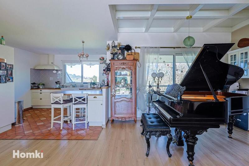 Maison - 164 m² - 6 pièces