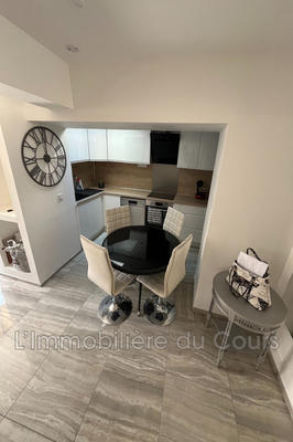 Maison - 64 m² - 4 pièces