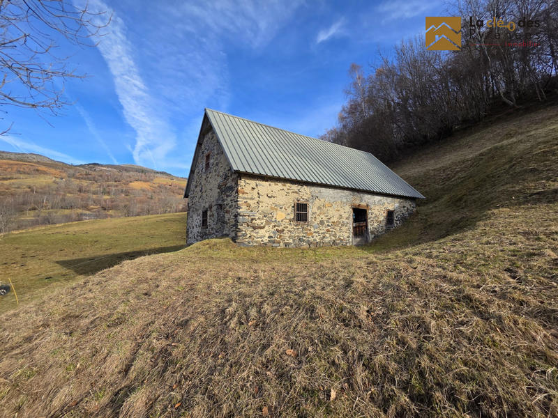 Maison ancienne - 85 m² - 2 pièces