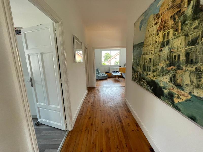 Maison de ville - 250 m² - 7 pièces