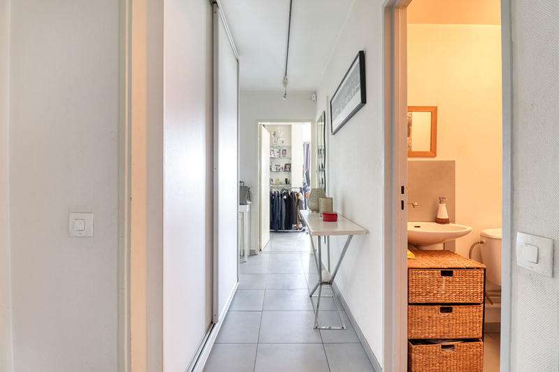 Appartement - 191 m² - 6 pièces