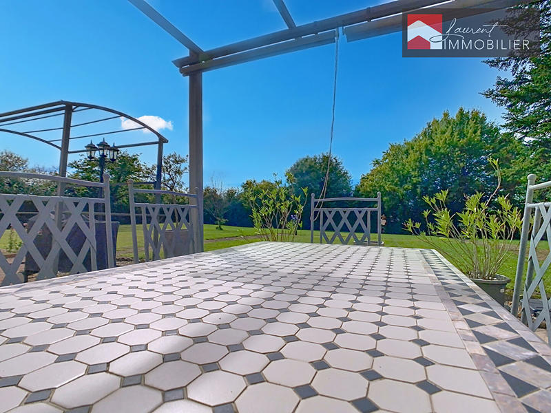 Maison - 291 m² - 6 pièces