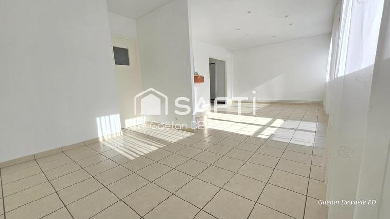 Appartement - 100 m² - 5 pièces