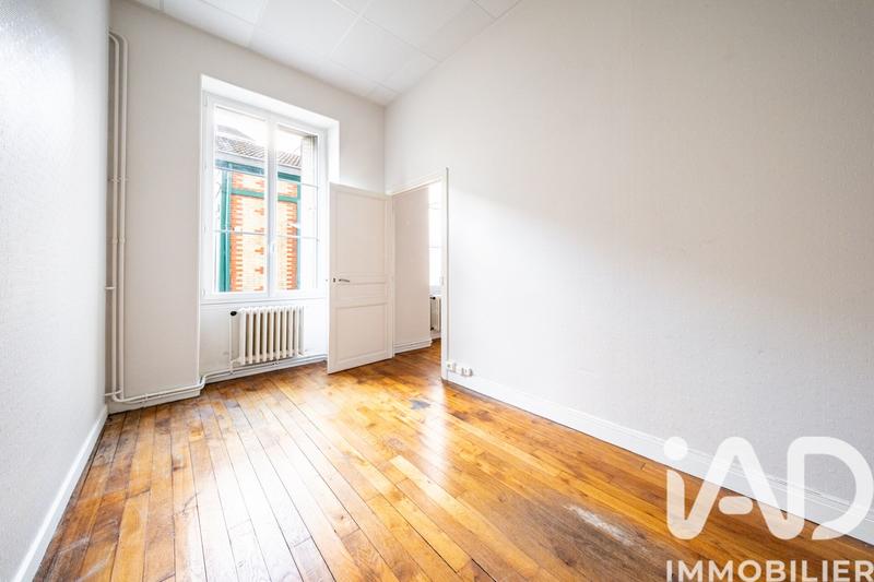 Appartement - 97 m² - 5 pièces