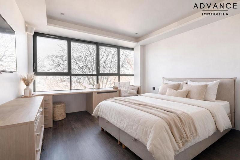 Immeuble - 700 m² - 9 pièces