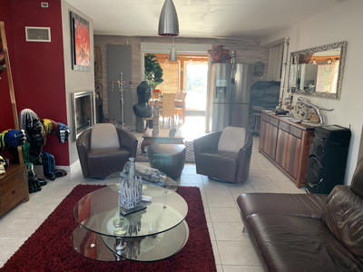 Maison - 160 m² - 7 pièces