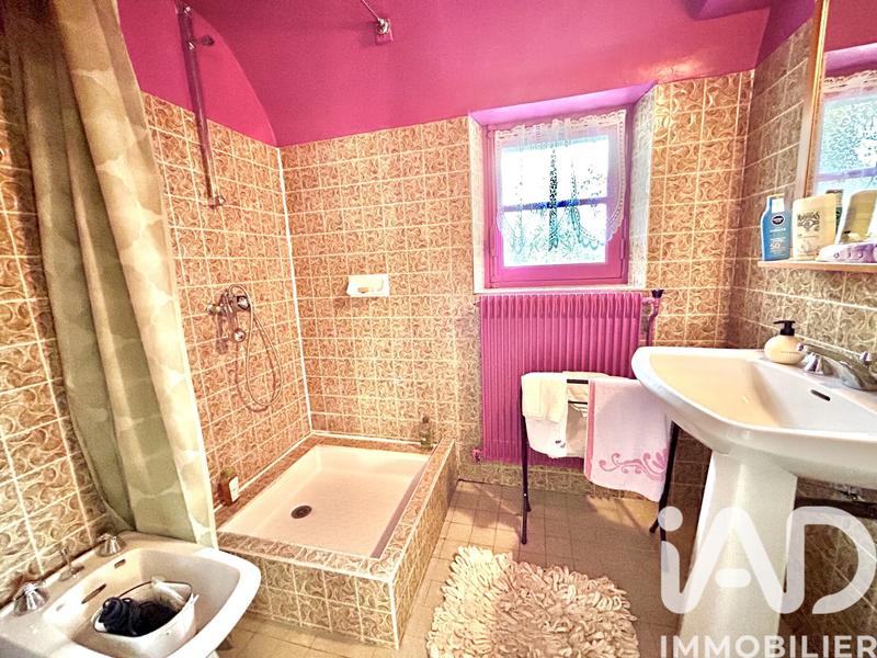 Maison - 165 m² - 8 pièces