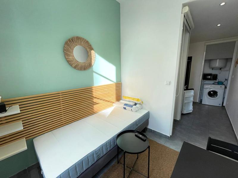 Studio - 18 m² - 1 pièce