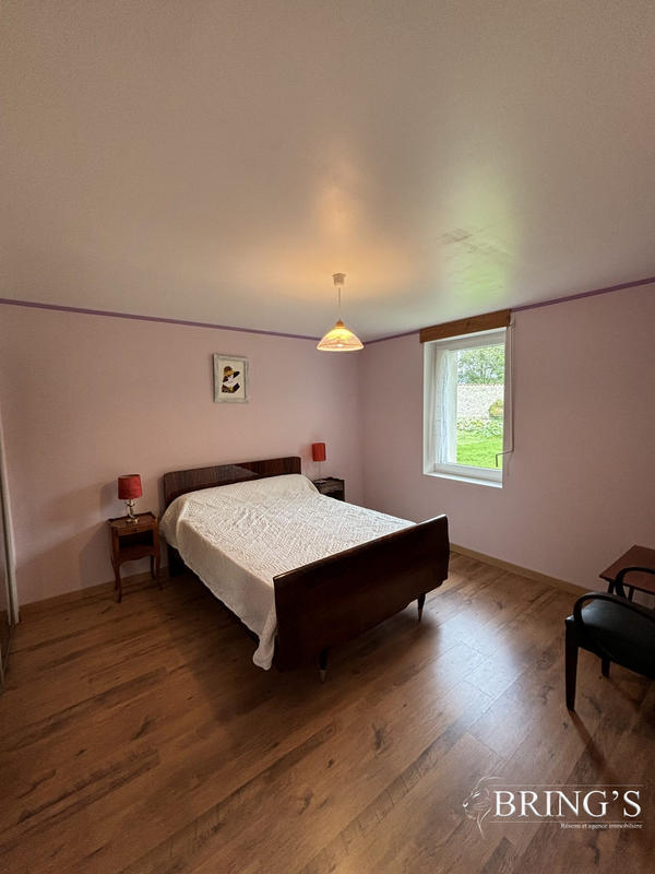 Maison - 350 m² - 12 pièces