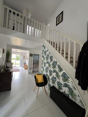 Maison - 161 m² - 6 pièces