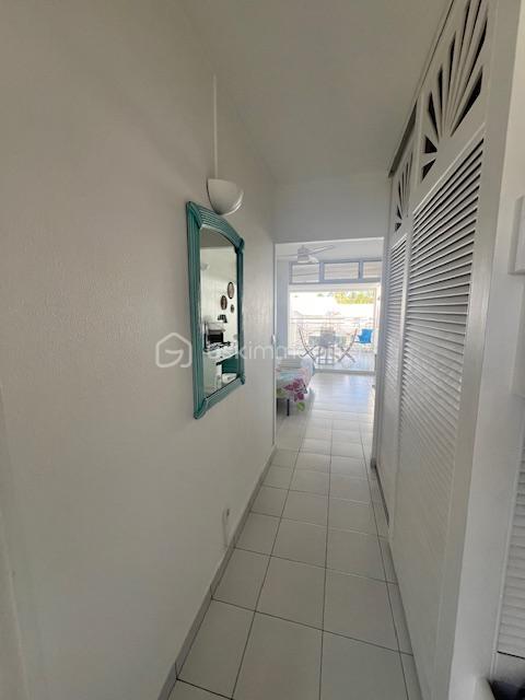 Studio - 38 m² - 1 pièce