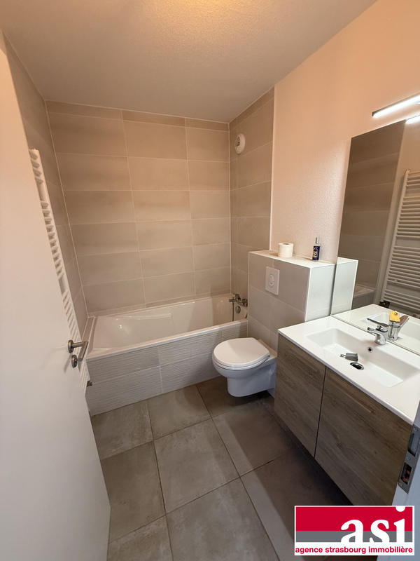 Appartement - 65 m² - 3 pièces