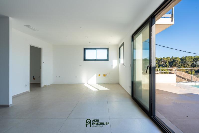 Maison - 145 m² - 5 pièces