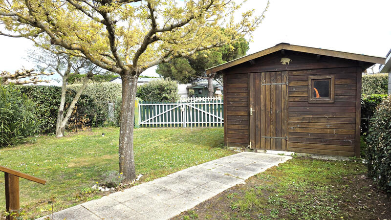 Terrain de loisirs - 215 m²