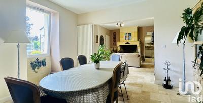 Maison - 252 m² - 7 pièces