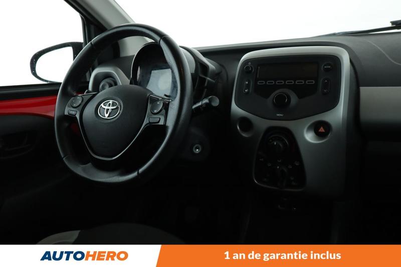 Toyota Aygo 1.0 Vvt-i X-Play 5p 69 ch
