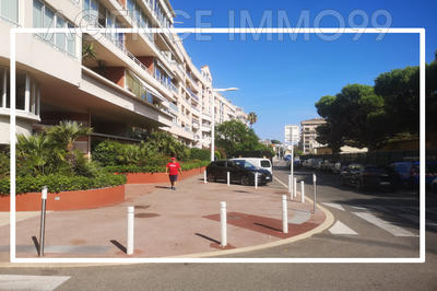 Parking / Garage - 13 m²