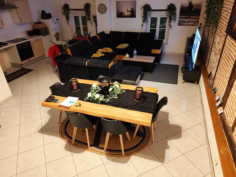 Appartement - 72 m² - 2 pièces