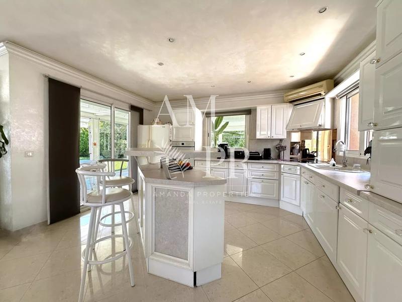 Villa - 175 m² - 3 pièces