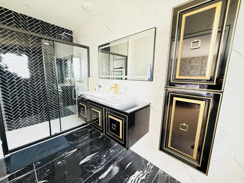 Maison - 172 m² - 6 pièces