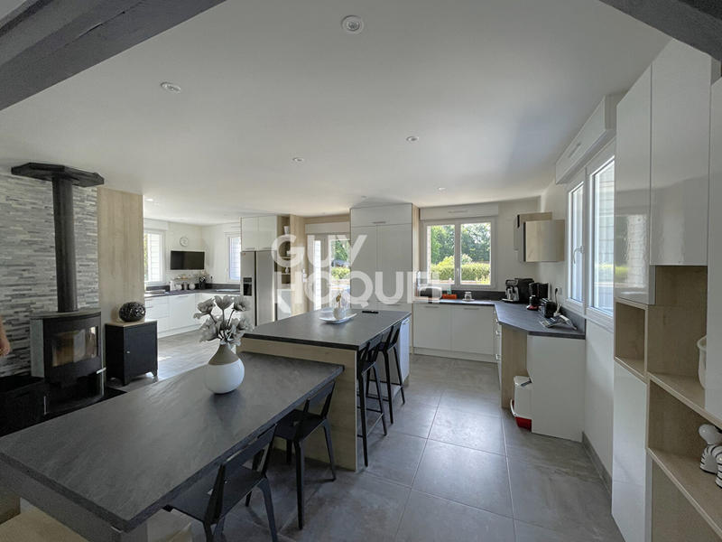 Maison - 110 m² - 5 pièces