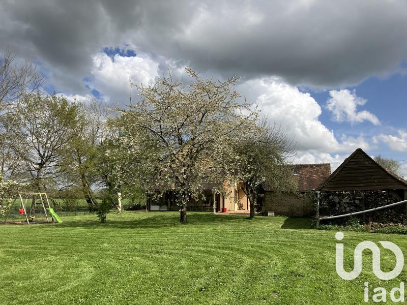 Maison - 233 m² - 7 pièces